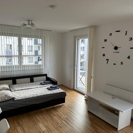 Hauptbahnhof Ferienwohnung Am Park Wien Eksteriør bilde